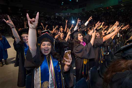 First-generation students make up half of UCI’s class of 2018